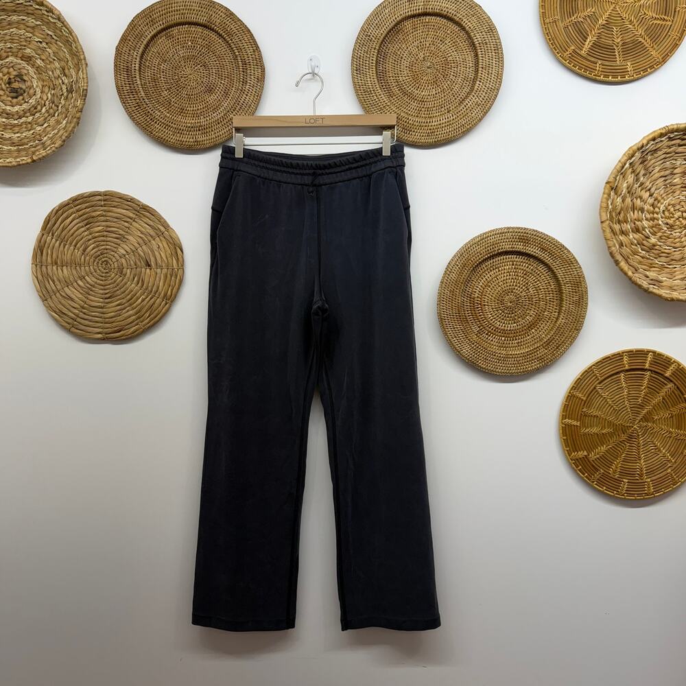 $128 Lululemon Softstreme High Rise Pant 10 Sweats Sweat Pants Athleisure Yoga